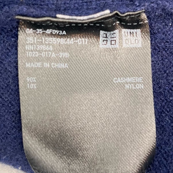 J+ uniqlo x Jil Sander navy V-Neck cashmere Sweater L - Picture 5 of 5